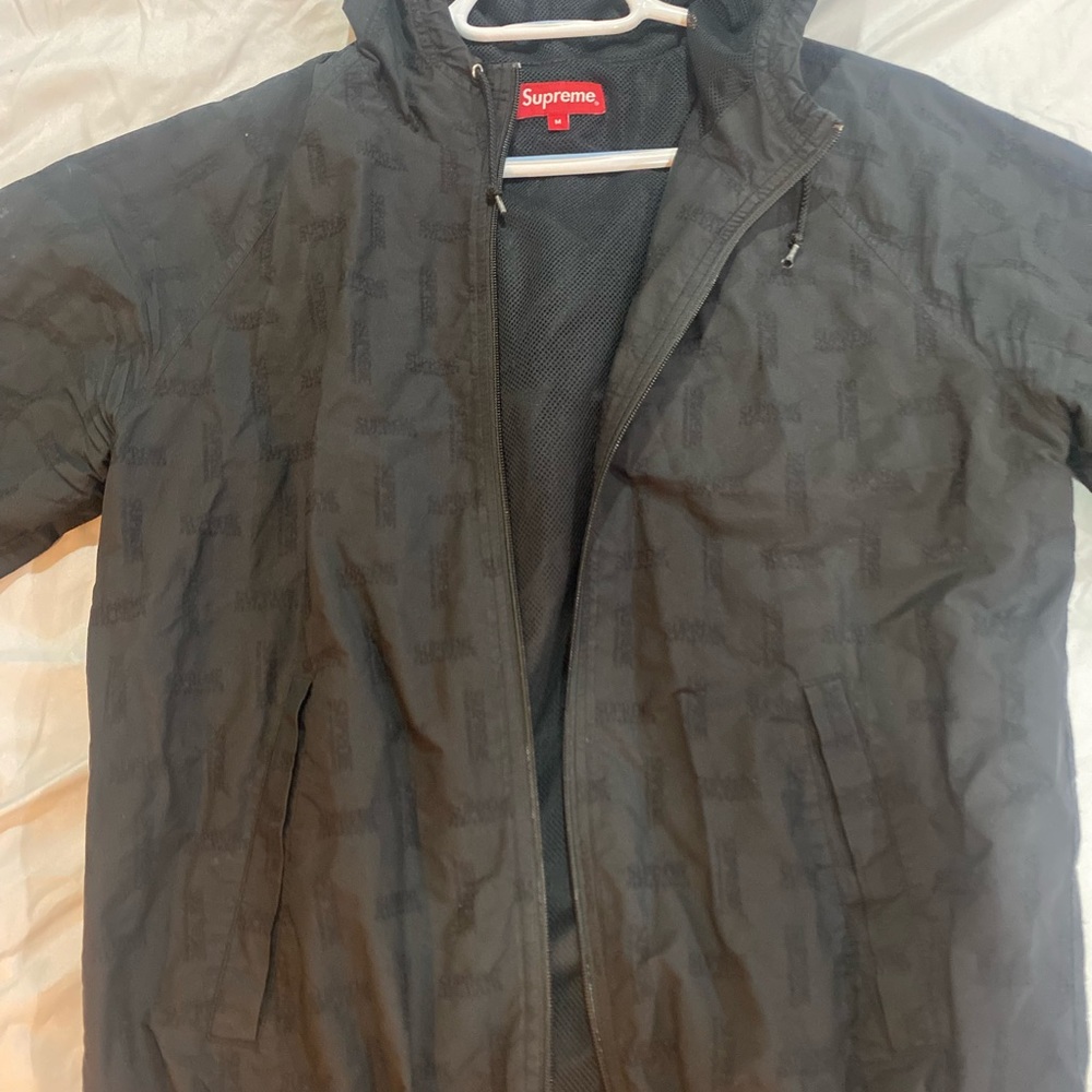 Supreme Windbreaker